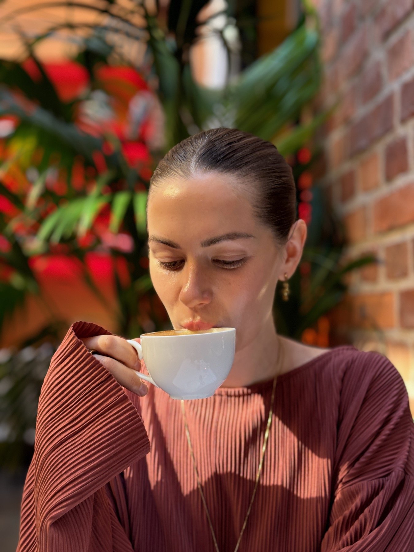 Hanna Grönstedt over a coffee in a Stockholm courtyard